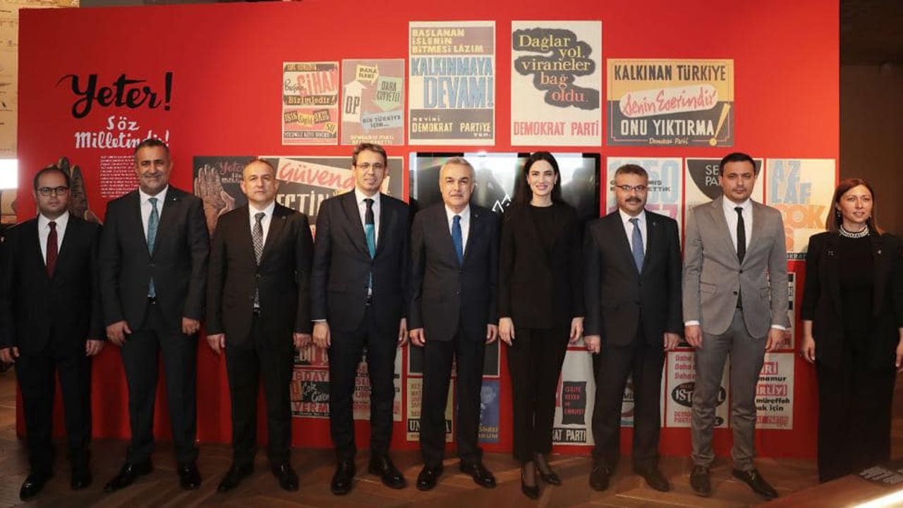 AK Parti adaylarından Adnan Menderes Müzesi’ne ziyaret