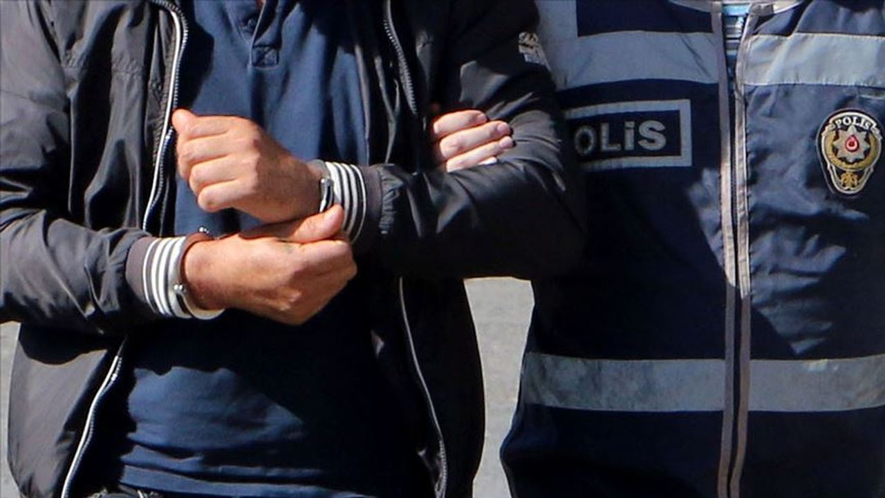 Uyuşturucu operasyonlarında yakalanan 15 zanlı tutuklandı