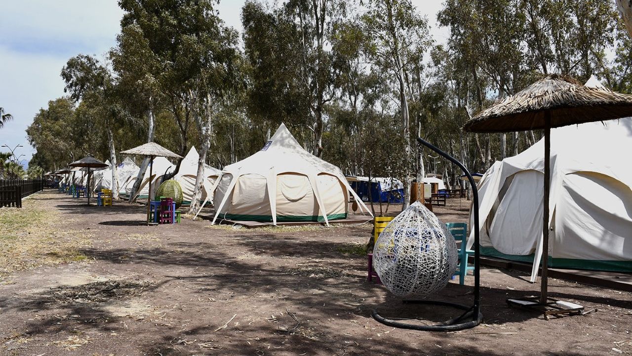 Ada Camping yeni sezonda kamp ve karavan tutkunlarını ağırlamaya başladı