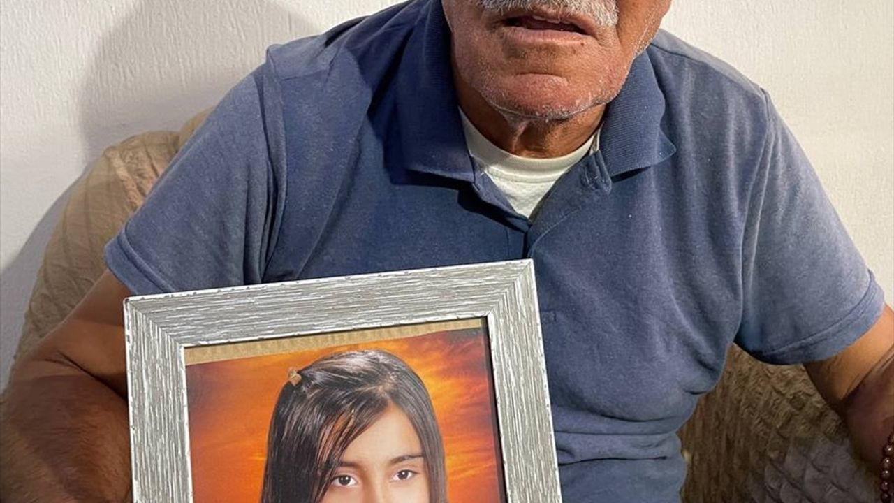 Teröristlerce dağa götürülen kızının öldüğü iddia edilse de mücadelesini sürdürüyor