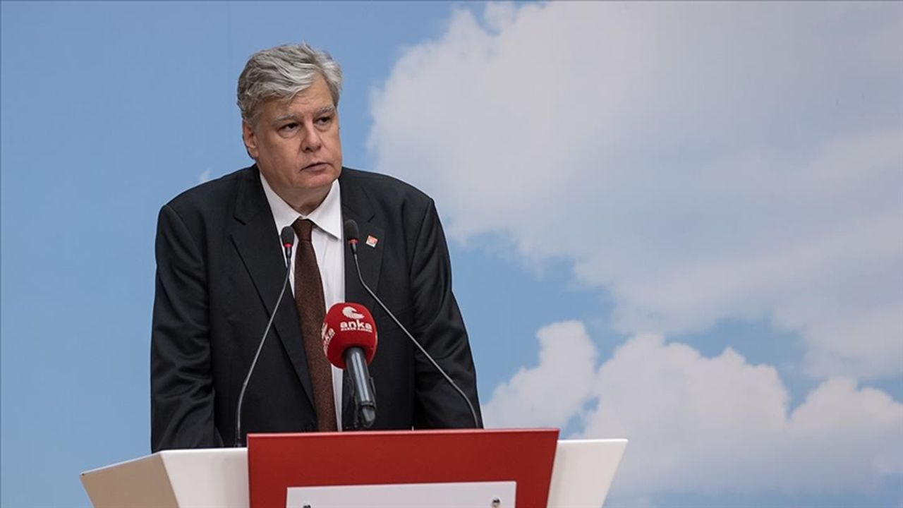 CHP üyesi Örsan Kunter Öymen, CHP Genel Başkanlığına aday olduğunu açıkladı