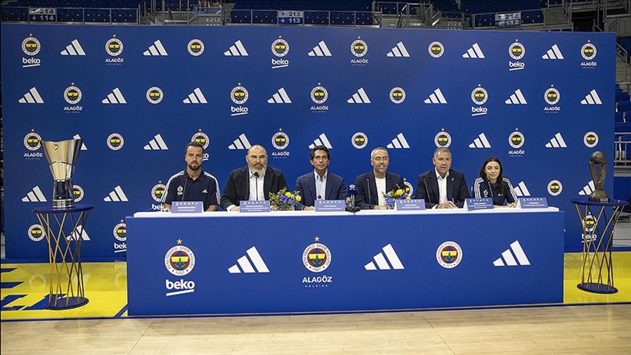 Fenerbahçe Basketbol ile adidas sponsorlukta anlaştı