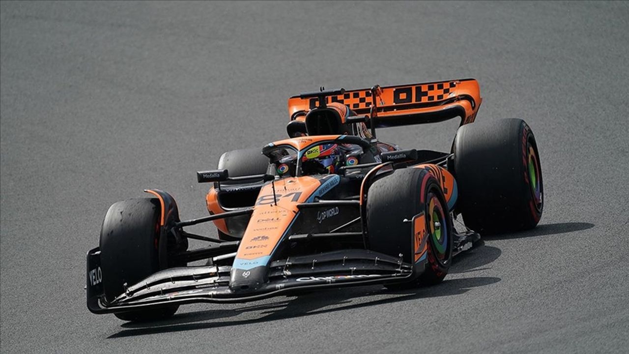 McLaren, Oscar Piastri'nin kontratını uzattı