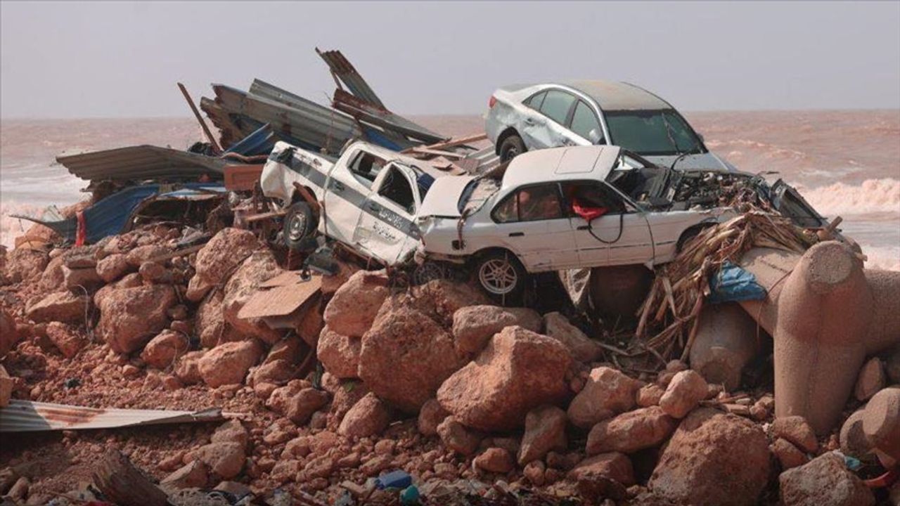 Libya'nın doğusundaki sel felaketinde 2 binden fazla kişi hayatını kaybetti