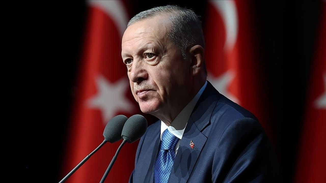 Cumhurbaşkanı Erdoğan'dan Regaip Kandili paylaşımı