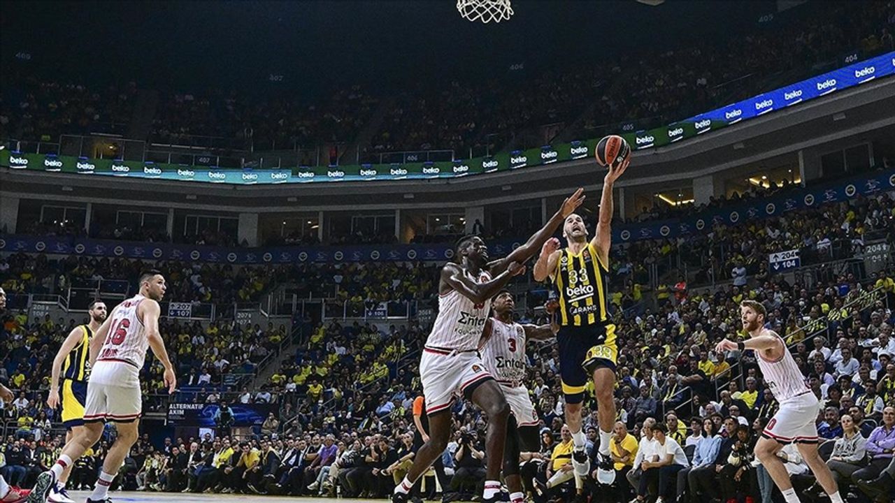 Fenerbahçe Beko THY Avrupa Ligi'nde 5. galibiyetini aldı