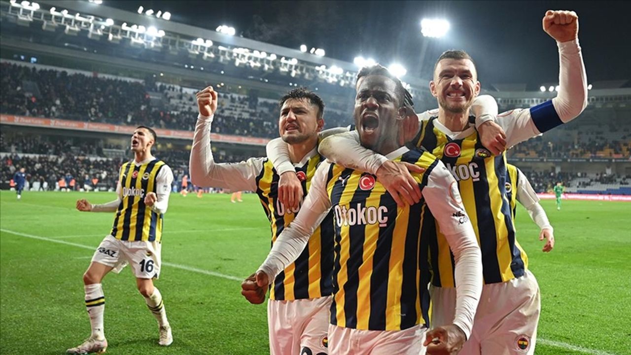 Fenerbahçe averajla haftayı liderlik koltuğunda kapattı