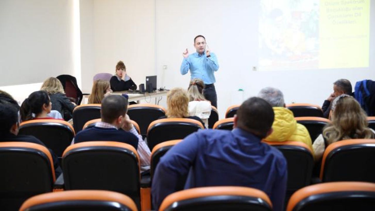 Aydın Büyükşehir Belediyesi'nden ailelere otizm eğitimi