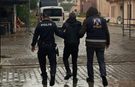 9 yıl hapis cezasıyla aranıyordu, Efeler’de yakalandı