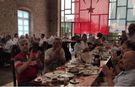 Nazilli'de yılın ahisi seçildi: 51 yıllık berbere şed kuşatıldı