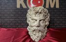 Zeus'un başını çaldılar! Yakayı İzmir'de ele verdiler
