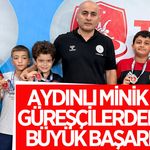 Aydınlı minik güreşçilerden büyük başarı