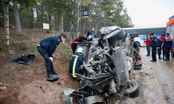 Eskişehir'de zincirleme trafik kazasında 12'si asker 14 kişi yaralandı