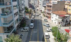 Büyükşehir, Kuşadası’nın İkiçeşmelik Caddesi’ni baştan sona yeniledi 