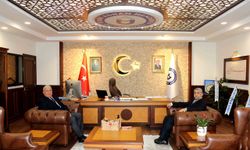 Başkan Atay’dan, Rektör Kent’e ziyaret