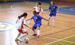 Aydında futsal heyecanı