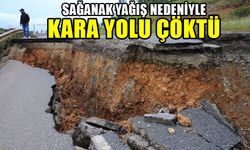 Sağanak nedeniyle kara yolunda çökme oluştu