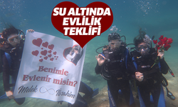 Su altında evlilik teklifi yapıldı