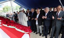 Cumhurbaşkanı Erdoğan, gazeteci yazar Mehmet Barlas'ın cenaze törenine katıldı