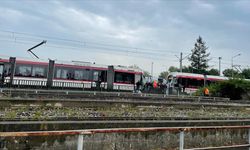 Tramvayların çarpışması sonucu 26 kişi yaralandı
