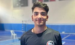 İşitme engelli para badmintoncudan tarihi başarı