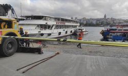 Eminönü'nde İETT otobüsü denize düştü