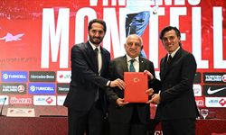 A Milli Futbol Takımı 3 yıllığına Vincenzo Montella'ya emanet