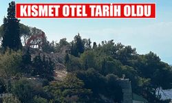 Kuşadası sembol oteli yıkıldı