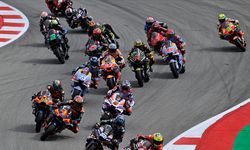 MotoGP Avustralya Grand Prix'sini Zarco kazandı