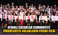 Aydınlı çocuklar Cumhuriyet türküleriyle kulakların pasını sildi