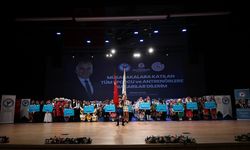 Halk Oyunları Türkiye Şampiyonası Denizli'de sürüyor