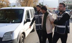 Denizli'de arkadaşını bıçakla öldüren zanlı İzmir'de yakalandı
