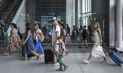 İstanbul havalimanlarını kullanan yolcu sayısı 100 milyonu geçti