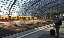 Almanya'da toplu taşıma çalışanları greve gidecek