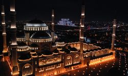 Berat Kandili'nde tarihi camilerde Osmanlı geleneğine uygun ikramda bulunulacak