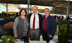 Başkan Aytekin Kaya, pazarda vatandaşlarla buluştu