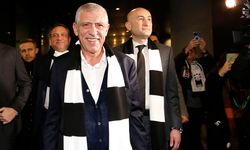 Fernando Santos imzayı attı