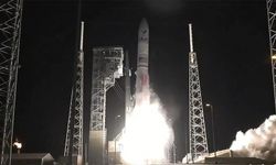 ABD'de "Peregrine" uzay aracını taşıyan roket uzaya fırlatıldı