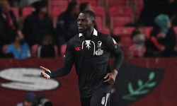 Beşiktaşlı futbolcu Omar Colley, Trabzonspor maçında görev yapamayacak