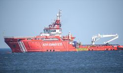 Marmara Denizi'nde batan geminin mürettebatını arama çalışmaları 11. gününde devam ediyor