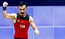 Milli halterci Muammer Şahin'den Avrupa Şampiyonası'nda altın madalya