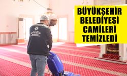 Aydın Büyükşehir Belediyesi camileri temizledi