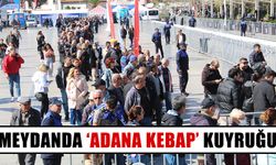 Meydanda ‘Adana kebap’ kuyruğu