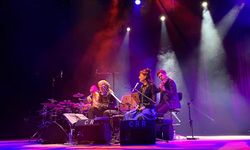 Rabih Abou Khalil Grubu, şarkıcı Elina Duni eşliğinde İstanbul'da konser verdi