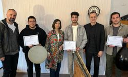 ADÜ Geleneksel Türk Müziği Bölümü öğrencileri TRT Gençlik Korosunda
