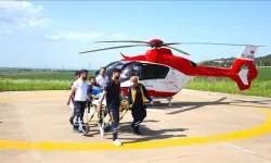 Ambulans helikopter parmağı kopan genç için havalandı