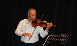 ADÜ’de “Bir Keman Sanatçısının Gözüyle Klasik Müzik” semineri düzenlendi