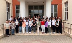 Manisa Mesleki ve Teknik Anadolu Lisesi Öğrencileri, ADÜ Sağlık Bilimleri Fakültesini ziyaret etti