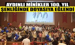 Aydınlı minikler 100. yıl şenliğinde bir araya geldi