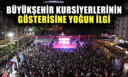 Aydın Büyükşehir Belediyesi kursiyerlerinin gösterisine yoğun ilgi